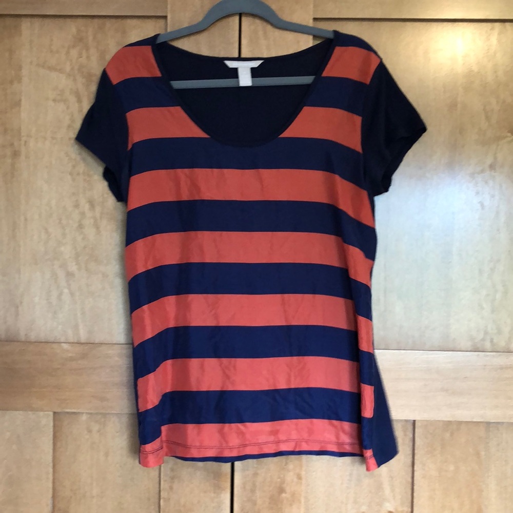 Navy blue and red top